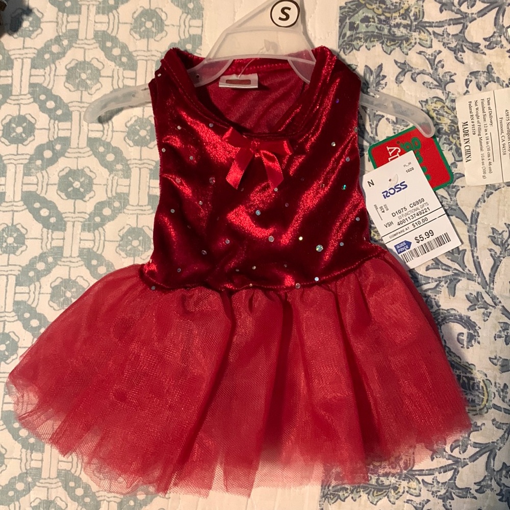 Small, red dog dress with sequins *NWT*